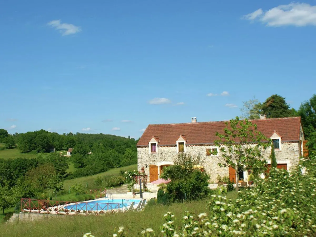 Charming Holiday Home With Pool Lavercantière